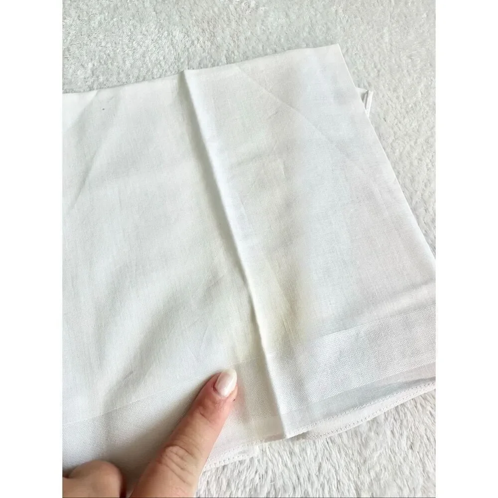 Used white cloth table napkins set of 3